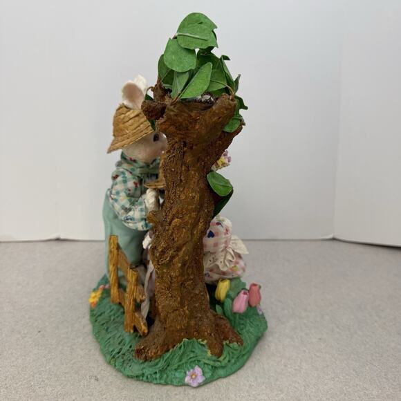 Vintage Fabric Mach's Resin Easter Bunnies Picnic Swinging Set‎ - Picture 14 of 15